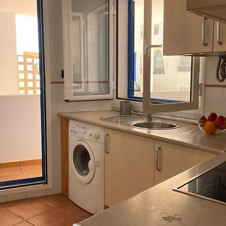 Apartment De 3 A 60 M De La Playa En La Isleta, Cabo De Gata