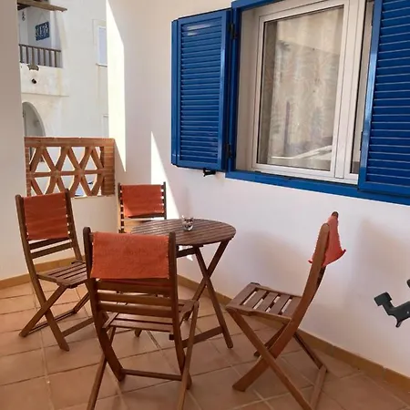 De 3 A 60 M De La Playa En La Isleta, Cabo De Gata Apartment La Isleta del Moro