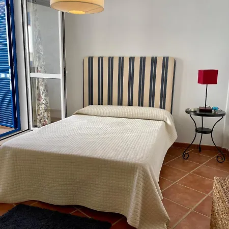De 3 A 60 M De La Playa En La Isleta, Cabo De Gata Apartment
