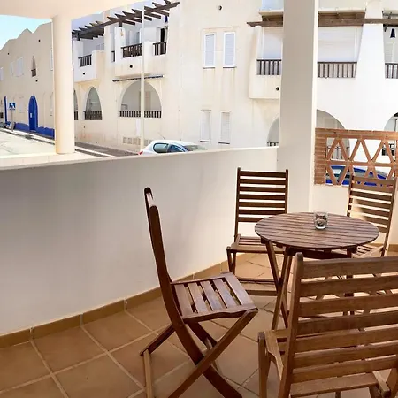 Apartment De 3 A 60 M De La Playa En La Isleta, Cabo De Gata *