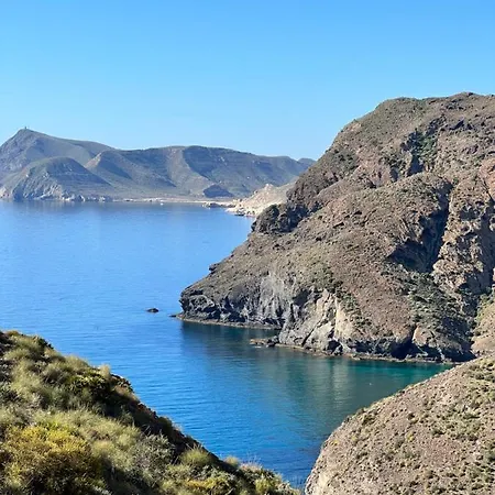 De 3 A 60 M De La Playa En La Isleta, Cabo De Gata La Isleta del Moro